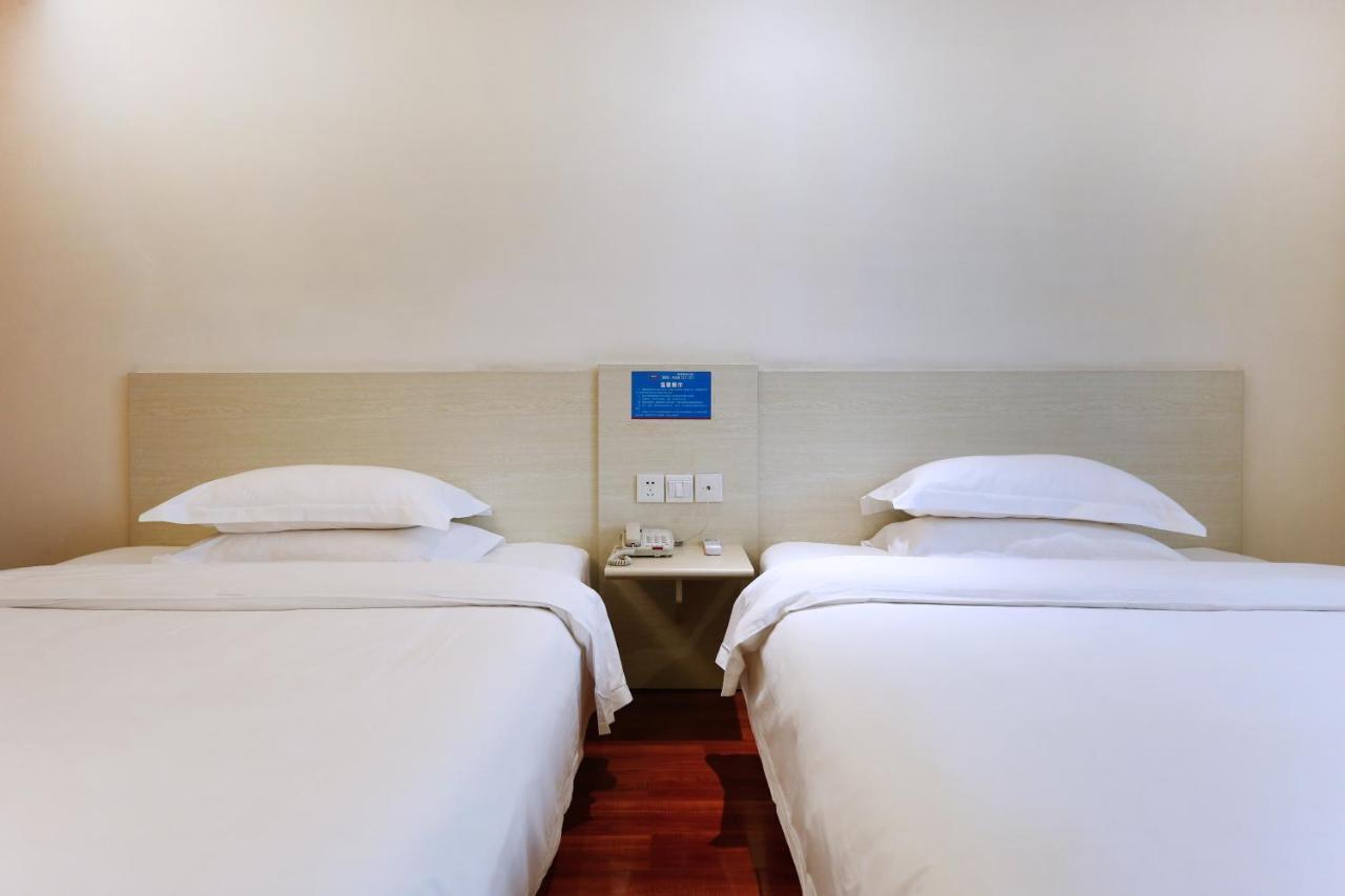 Hanting Hotel Chongqing North Railway Station Екстер'єр фото